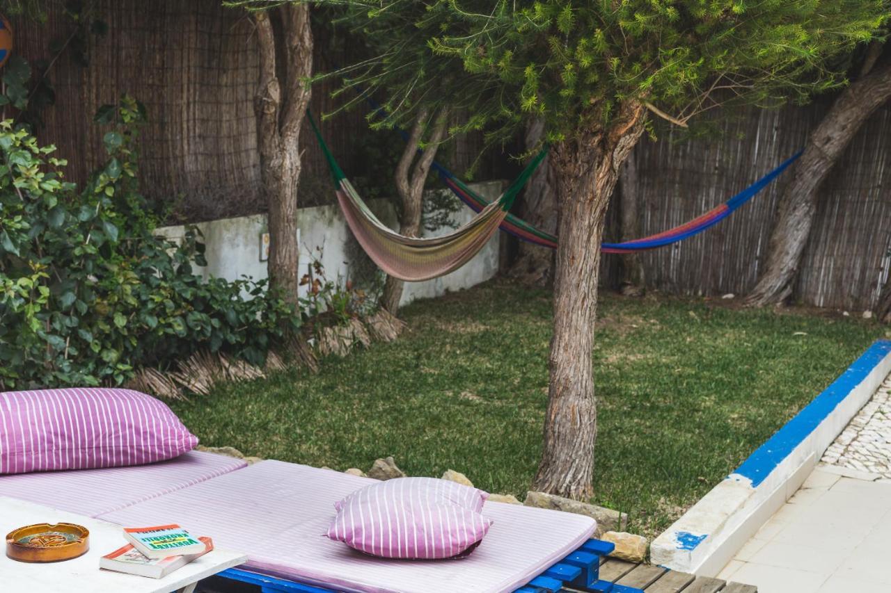Ericeira Chill Hill Hostel & Private Rooms Экстерьер фото