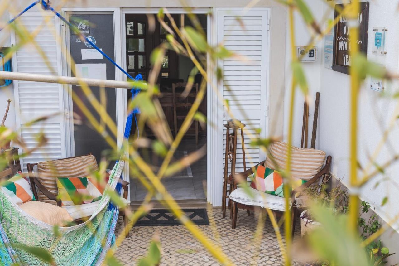 Ericeira Chill Hill Hostel & Private Rooms Экстерьер фото